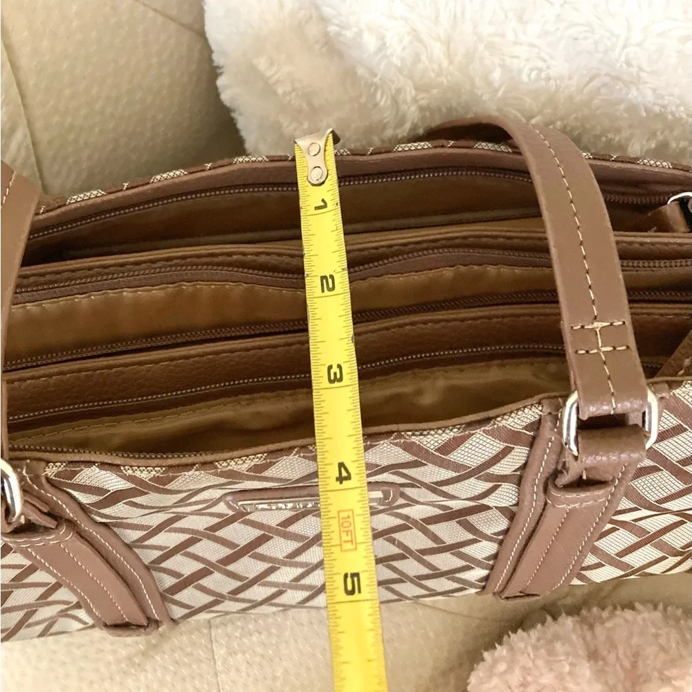 Lattice Pattern Purse - Picture 8 of 10